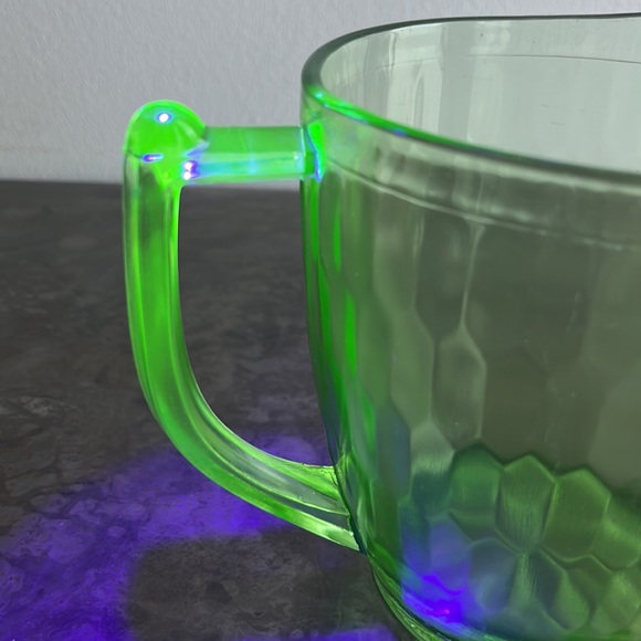 Uranium Green Glass Pitcher or Vase - Picture 7 of 7